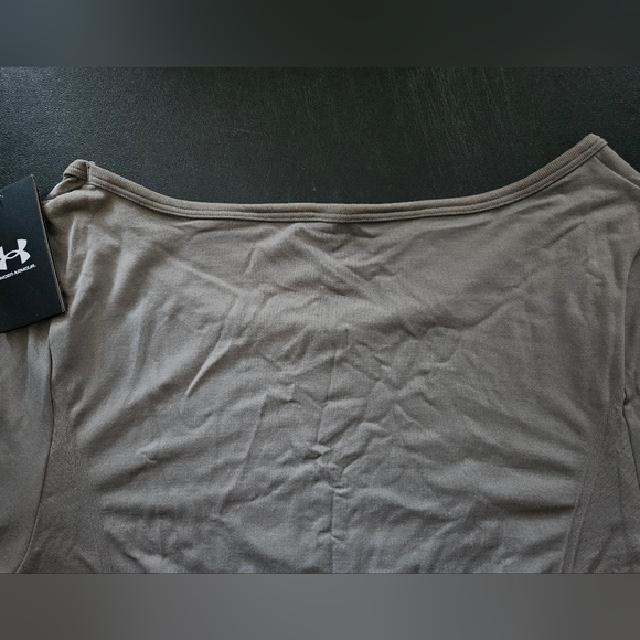 NWT - Under Armour Vanish Seamless Long Sleeve Pewter Round Neck Top - Size XL - Picture 12 of 14